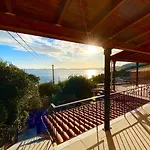 Nissaki And Vasilis House