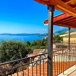 Nissaki And Vasilis House Apartman *