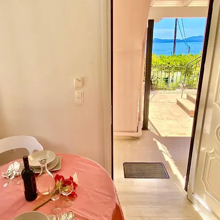 Nissaki And Vasilis House *