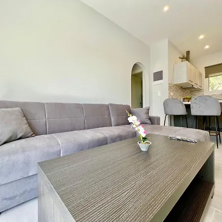 Nissaki And Vasilis House Apartamento