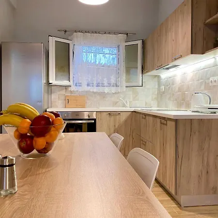 Nissaki And Vasilis House *