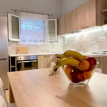 Nissaki And Vasilis House *