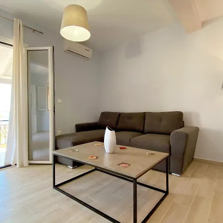 Nissaki And Vasilis House