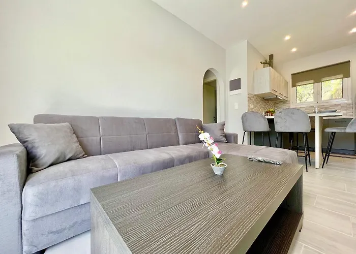 Nissaki Apartments&vasilis House Appartement