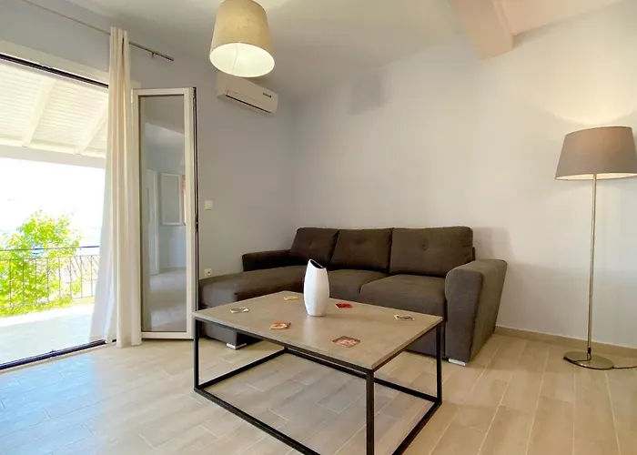 Nissaki Apartments&vasilis House