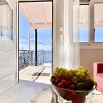 Nissaki And Vasilis House *