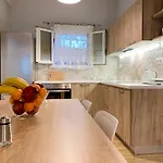 Nissaki And Vasilis House *